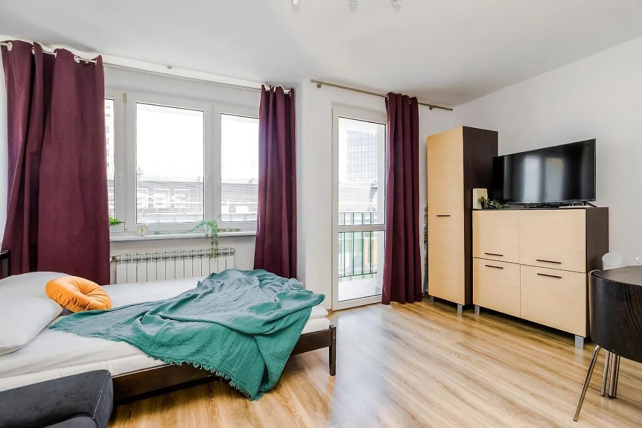 Shortstaypoland Jasna Varsovia 0*,  Polonia